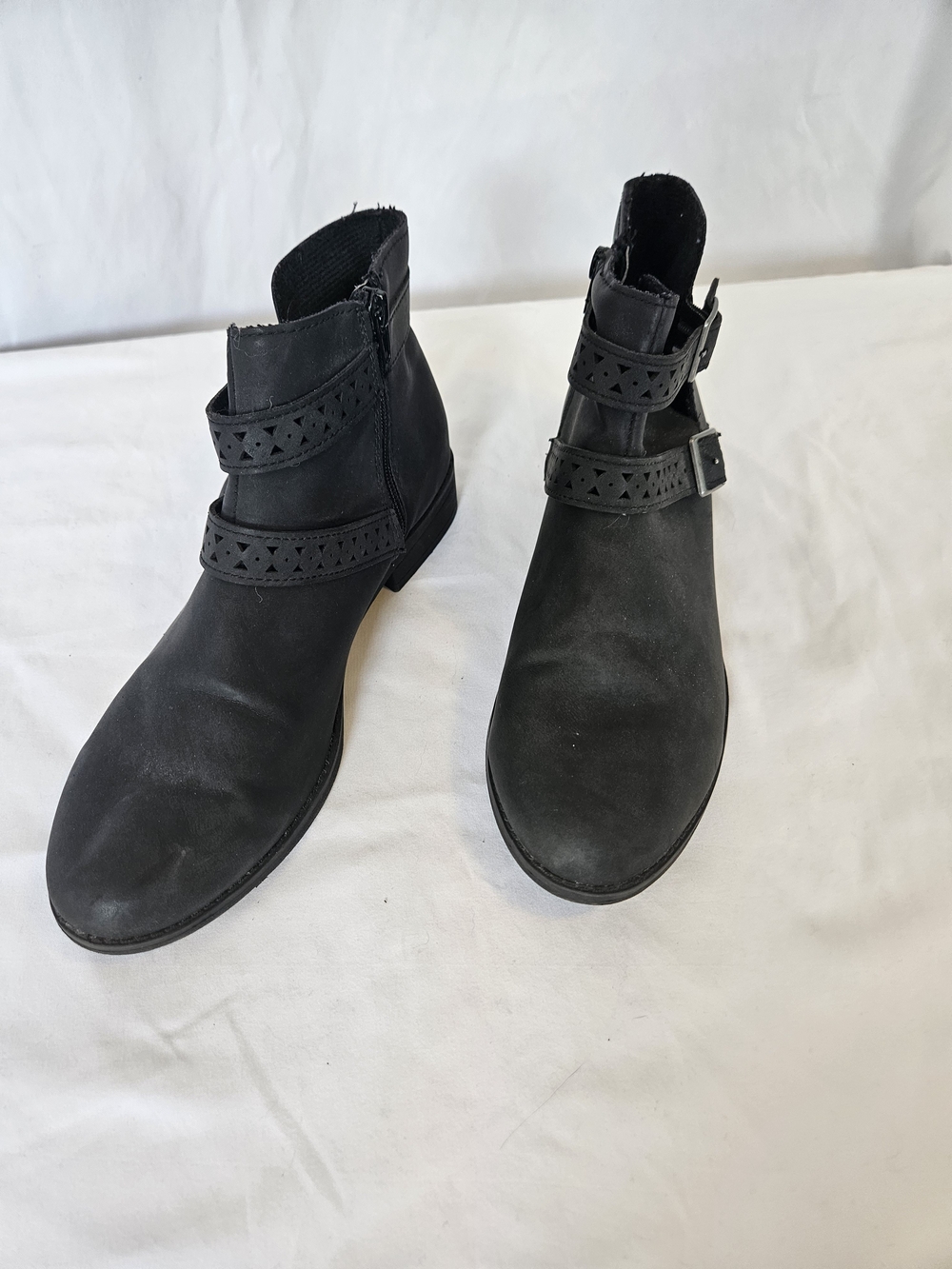 American Eagle Black Ankle Boots with Decorative Buckle Straps Size 11